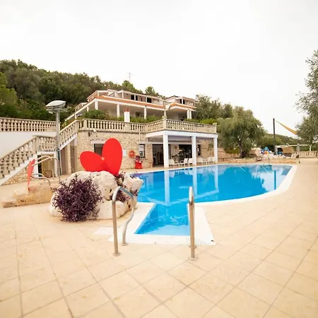 Il Falco Hotel apartamentowy