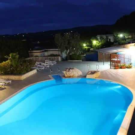 Il Falco Hotel apartamentowy Vieste