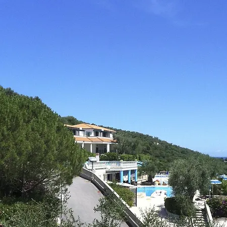 Hotel apartamentowy Il Falco