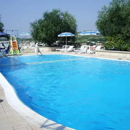 Hotel apartamentowy Il Falco