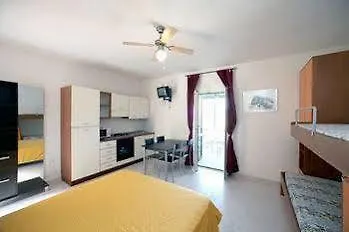 Il Falco Hotel apartamentowy Vieste