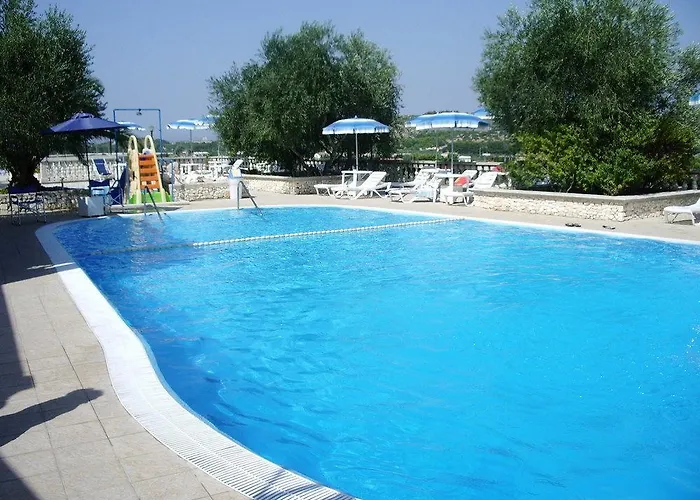 Ξενοδοχείο με διαμερίσματα Il Falco