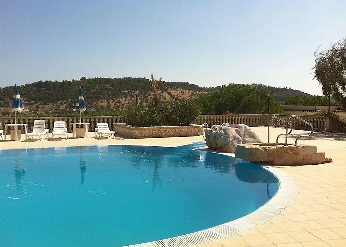 Il Falco Βιέστε