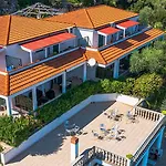 Il Falco Apart Otel Vieste