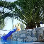 アパートホテル Il Falco ヴィエステ