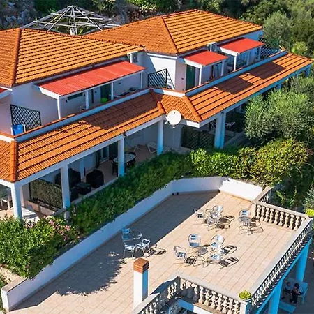 Il Falco Apartmanhotel Vieste